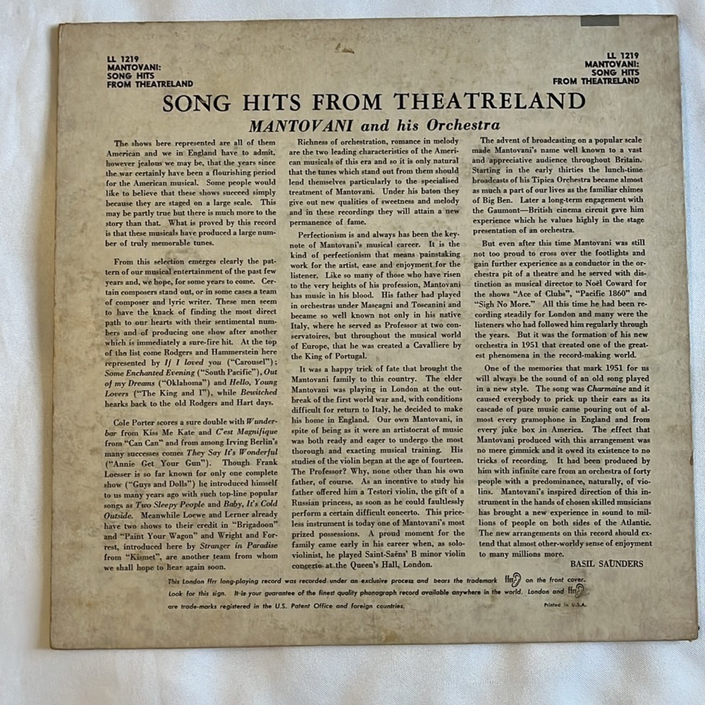 MANTOVANI AND HIS ORCHESTRA – "SONG HITS FROM THEATRELAND" VINYL RECORD ✨✨✨ - Picture 2 of 4